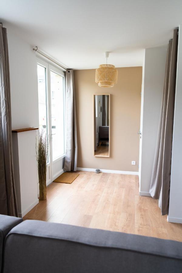 Appartement Cosy Avec Parking Prive A 索米尔 外观 照片