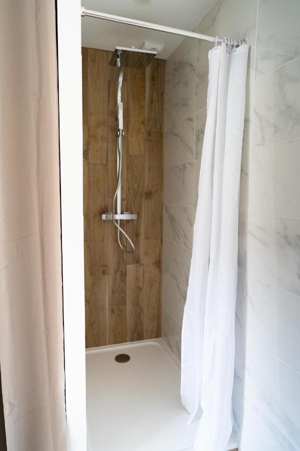 Appartement Cosy Avec Parking Prive A 索米尔 外观 照片
